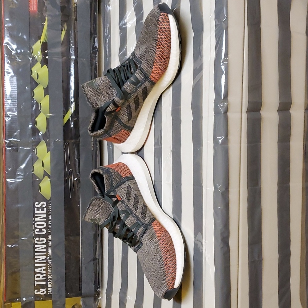 Adidas PureBoost Go - Picture 2 of 5